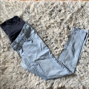 Maternity skinny jeans